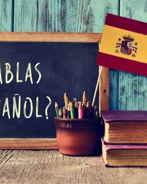 10 motive pentru care spaniola este ușor de învățat!